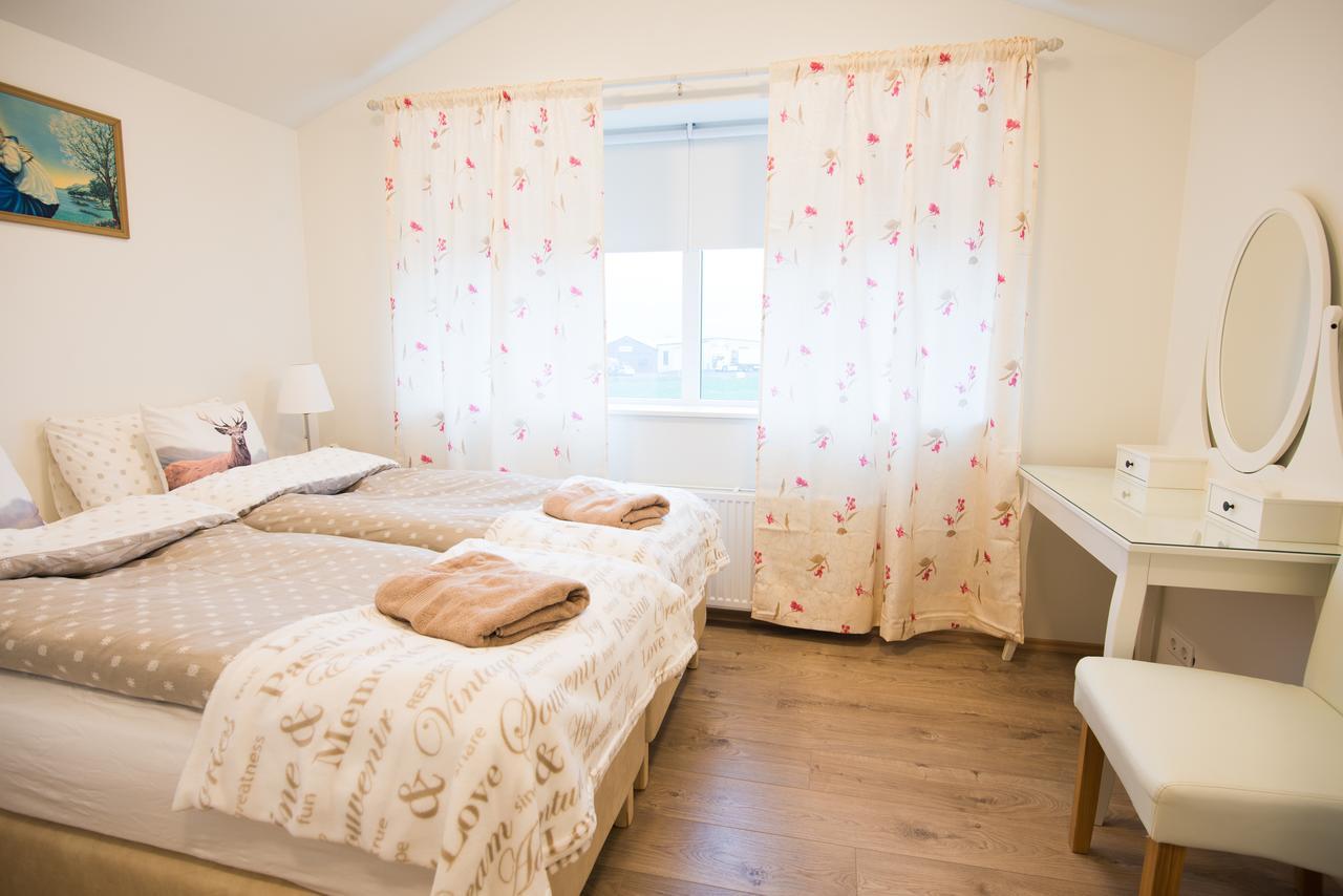 Guesthouse Grund Grindavík Екстериор снимка